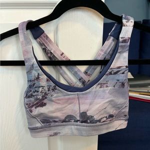 Lululemon Energy Sports Bra